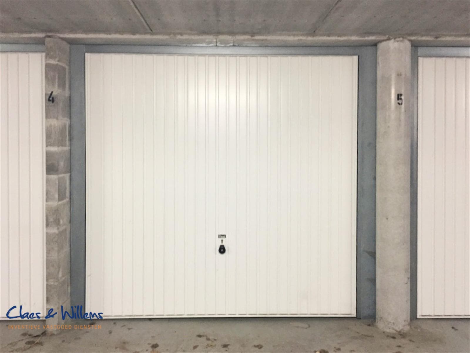 Garage in Halle