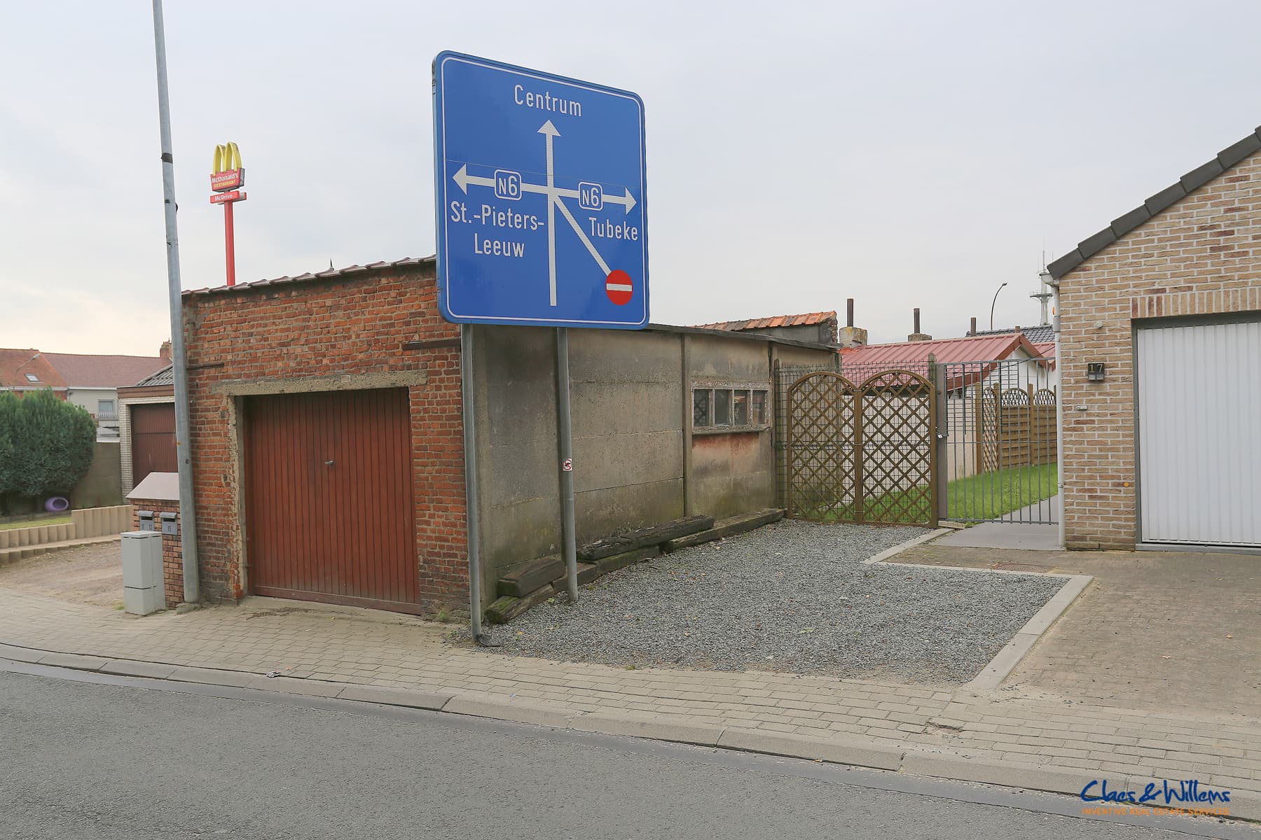Garage in Halle