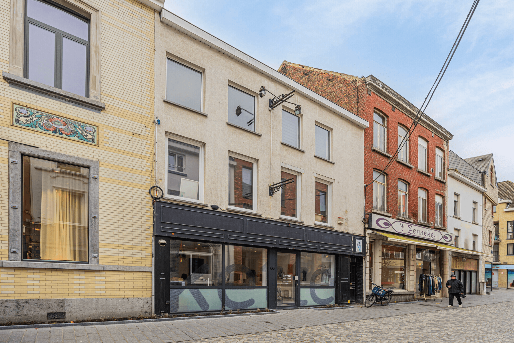 Bureau in Halle